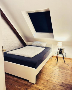b e d & a g e d e s i g n -small- wunderschönes Zimmer mit Bad